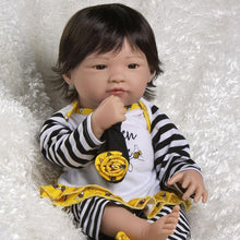 Load image into Gallery viewer, Queen Bee
