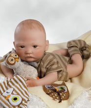 Load image into Gallery viewer, Hoot! Hoot! 15&quot; Preemie Doll
